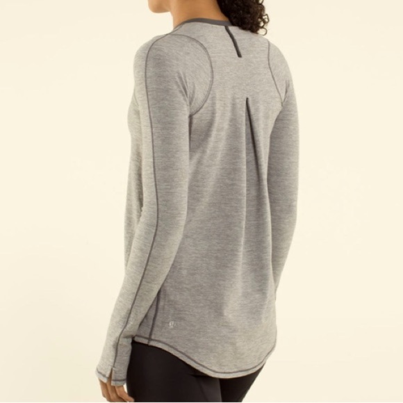 Lululemon Tuck And Flow Long Sleeve - Picture 7 of 7